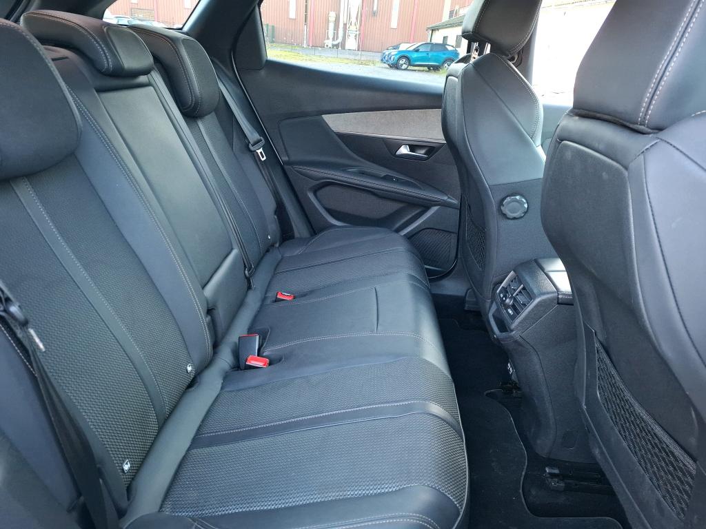 Peugeot 3008 Hybrid4 300 e-EAT8 GT 2022