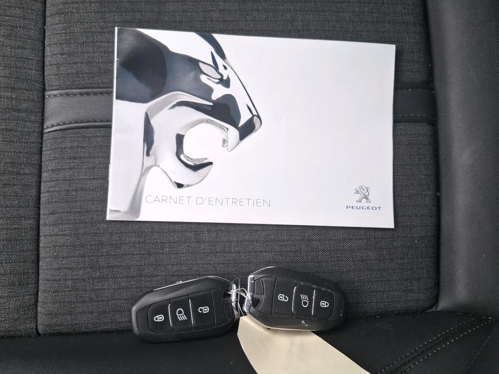 Peugeot 508 BlueHDi 130 ch S&S EAT8 Allure Pack 2022