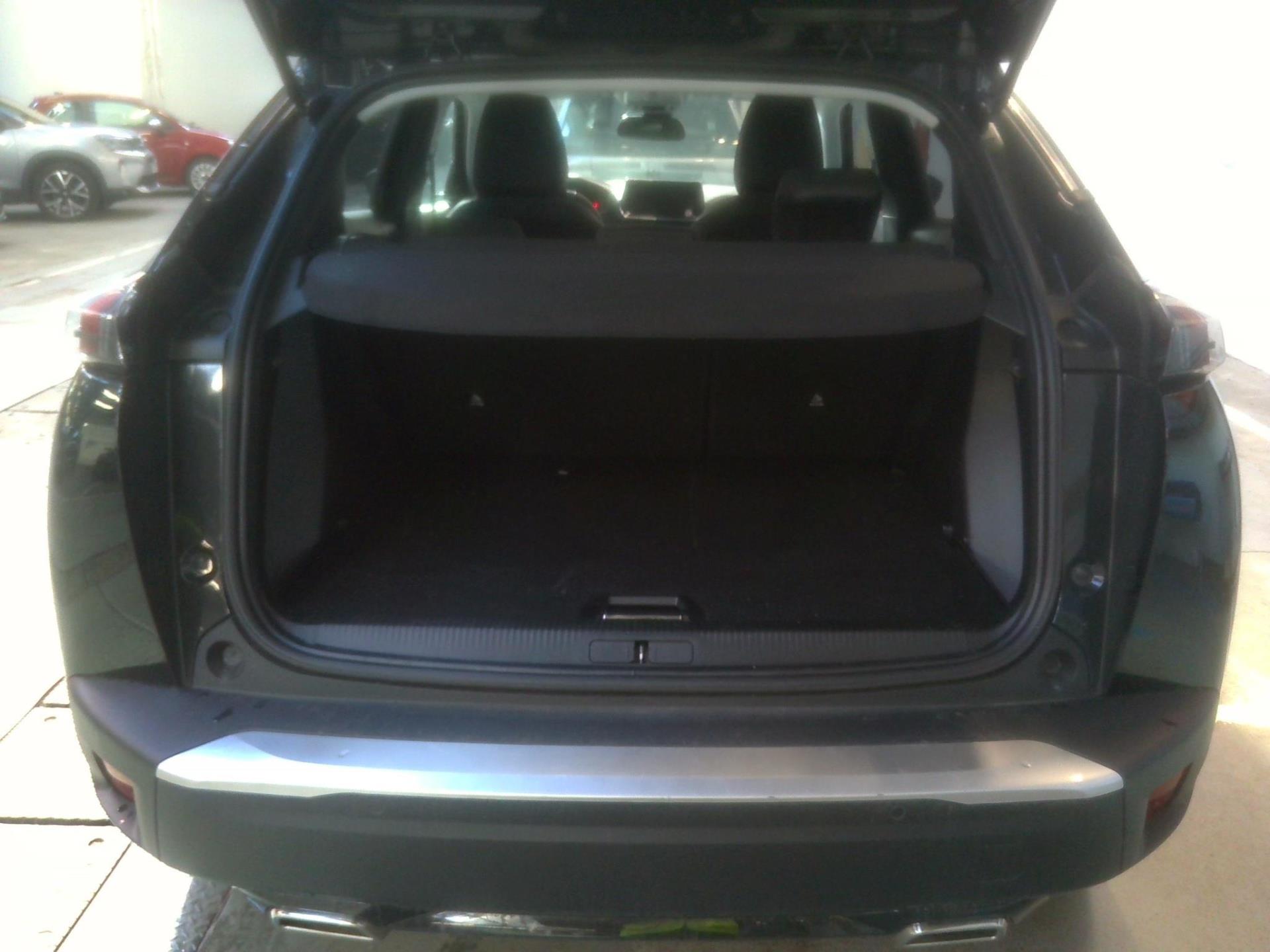 Peugeot 2008 PureTech 130 S&S BVM6 Allure 2022