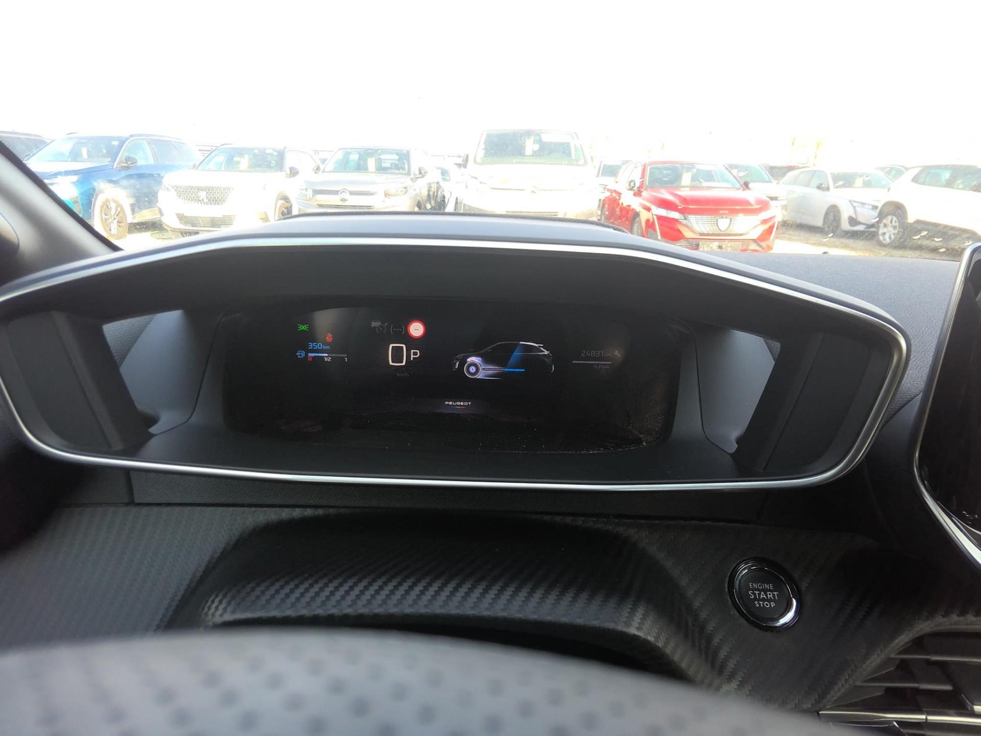 Peugeot 208 Hybrid 110 e-DCS6 GT 2025