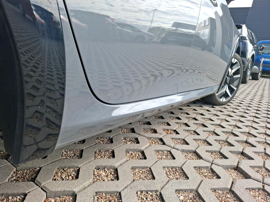 Peugeot 208 Hybrid 145 ch e-DCS6 GT Exclusive 2025