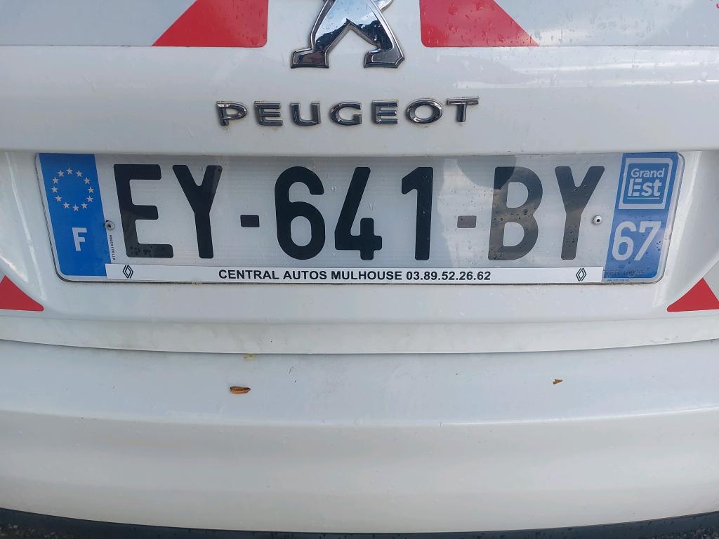 Peugeot 308 1.6 BlueHDi 100ch S&S BVM5 Access 2018
