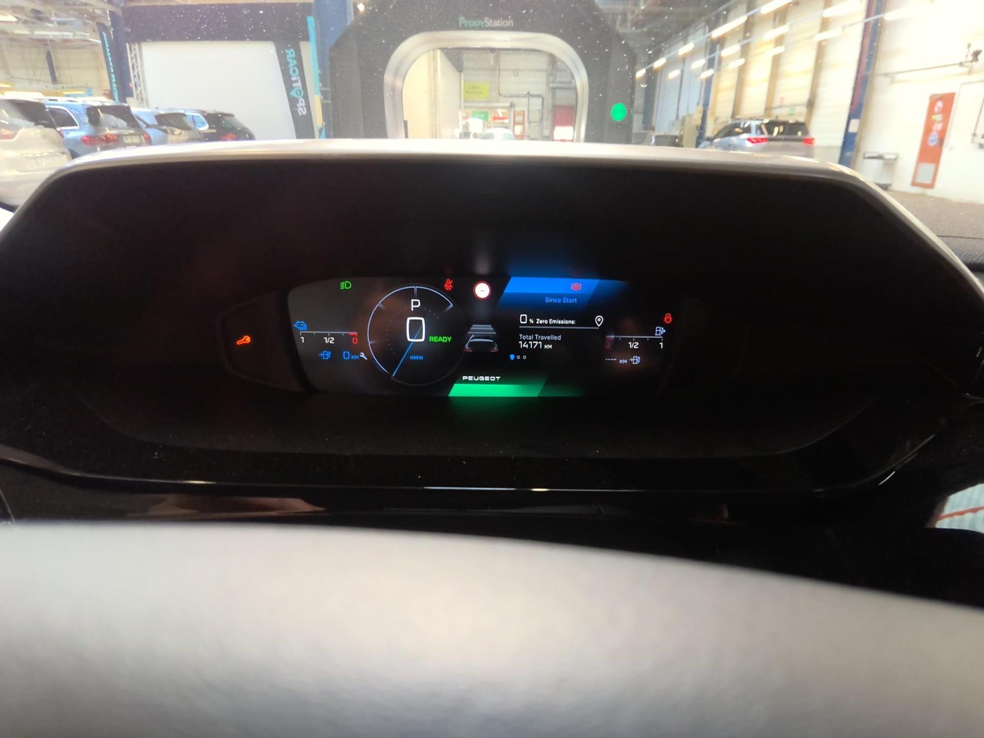 Peugeot 308 PHEV 180 e-EAT8 Allure 2024