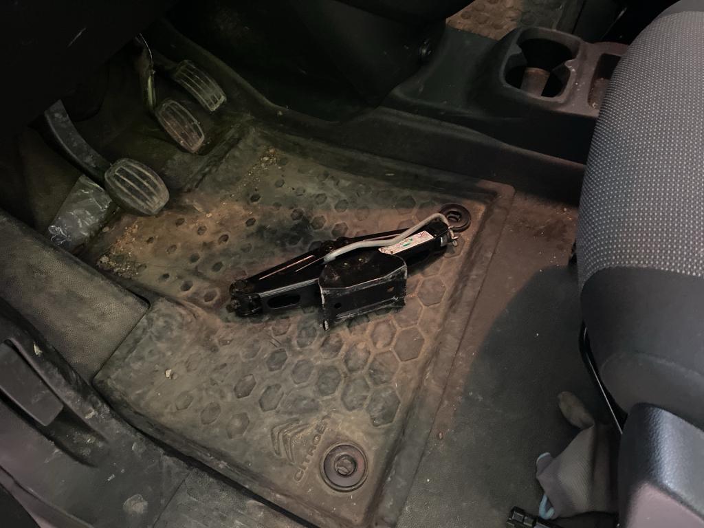 Citroen BERLINGO CA XL BLUEHDI 100 S&S BVM5 CONTROL 2020