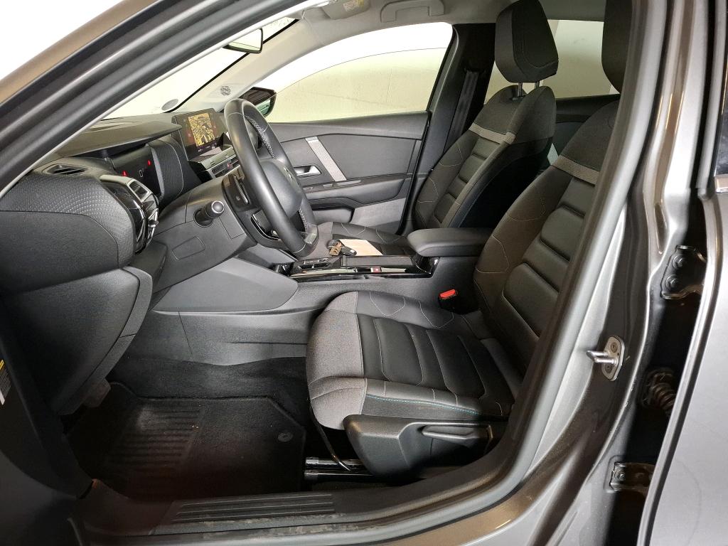Citroen C4 PureTech 130 S&S EAT8 Shine 2021