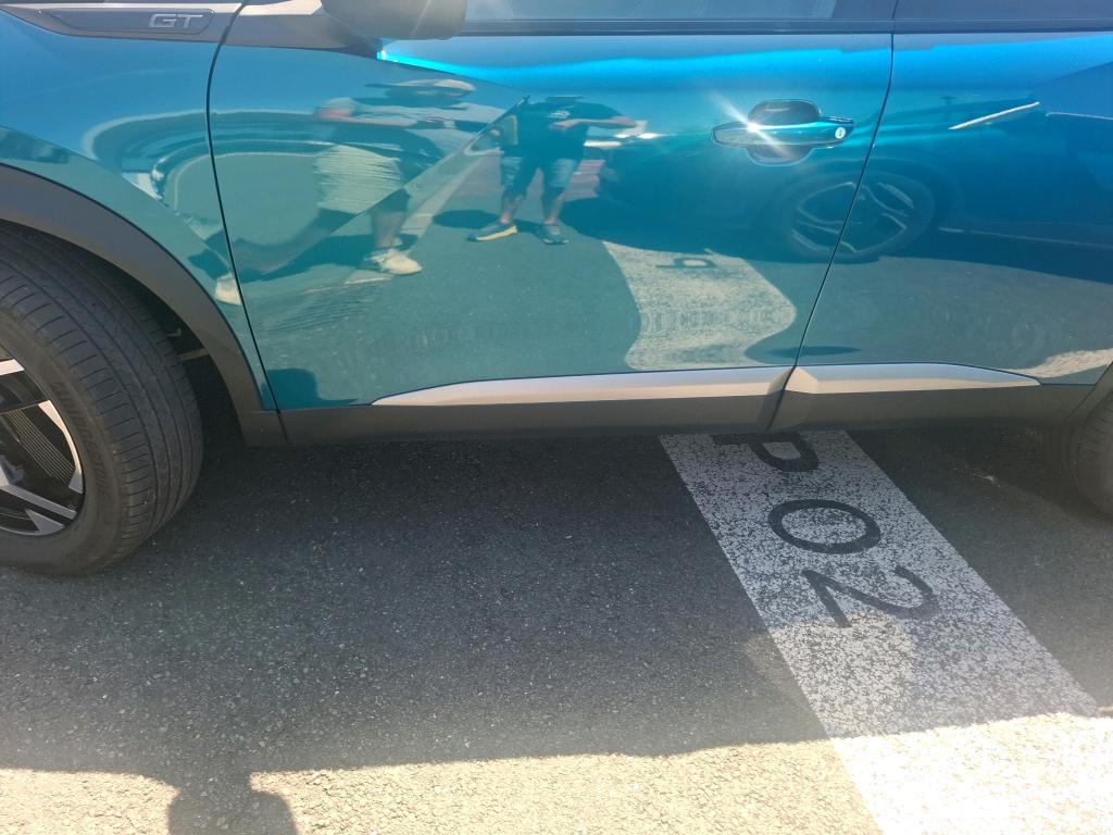 Peugeot 2008 Hybrid 145 ch e-DCS6 GT 2025