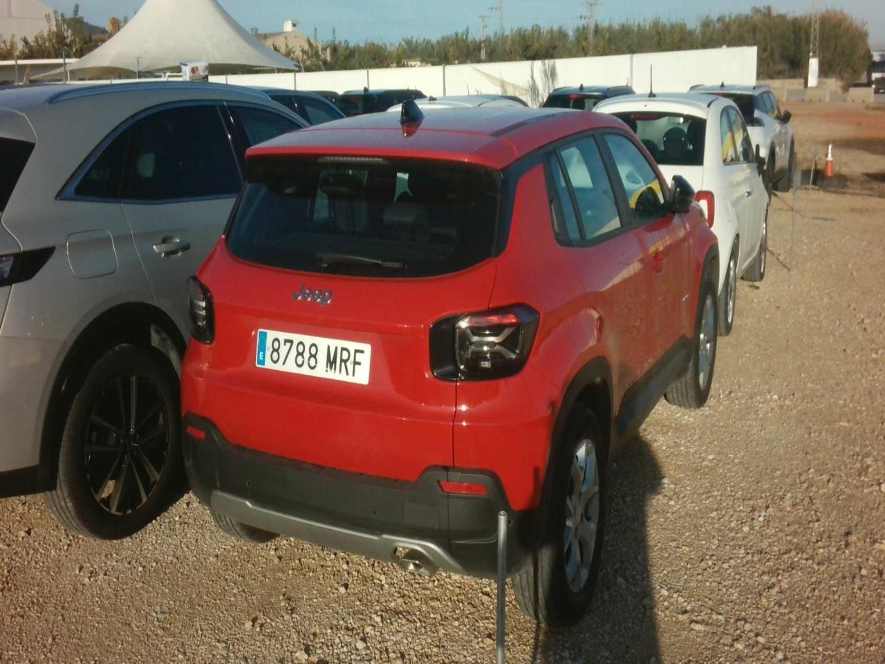 Foto Jeep AVENGER 7