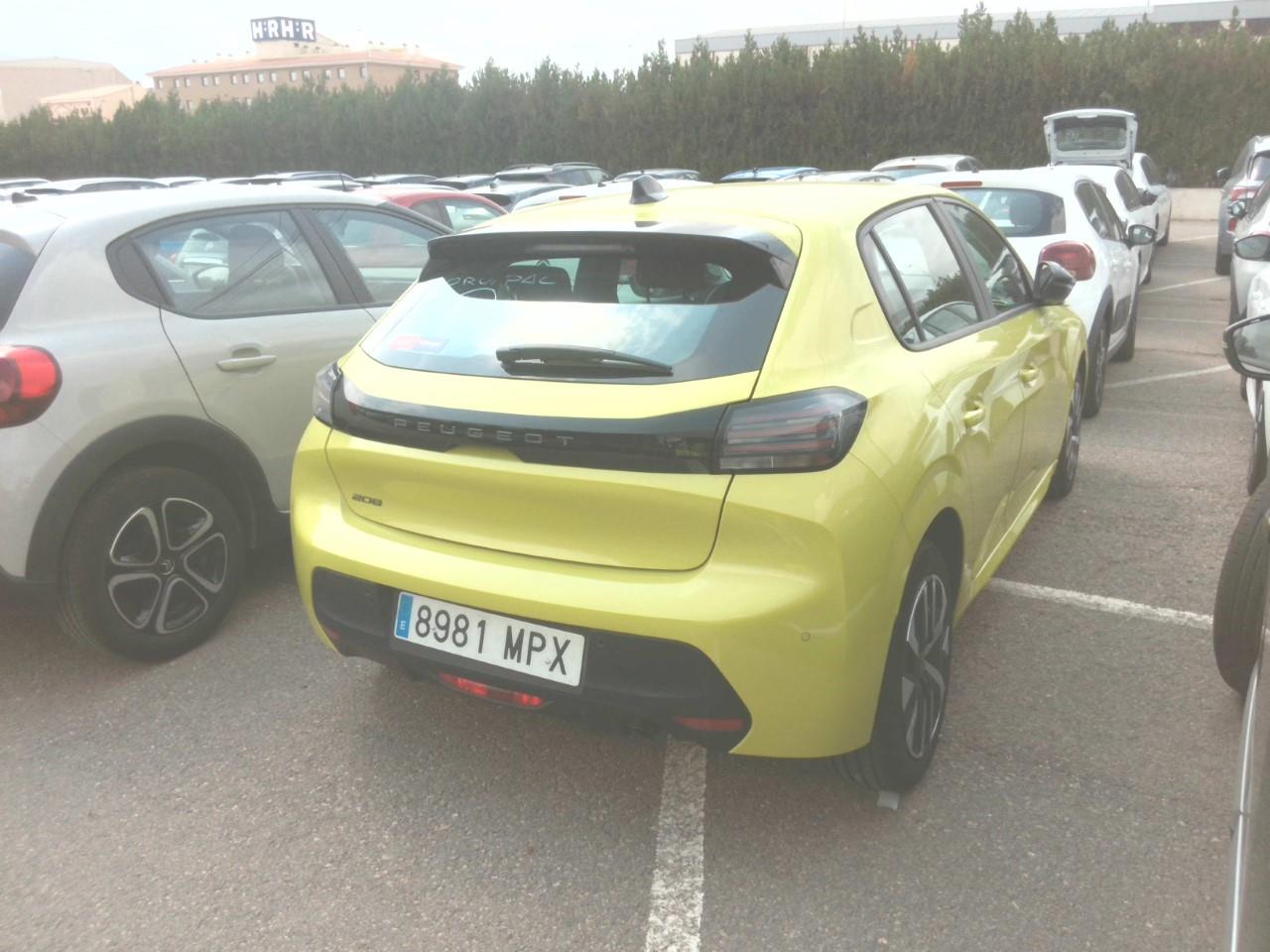 Foto Peugeot 208 4