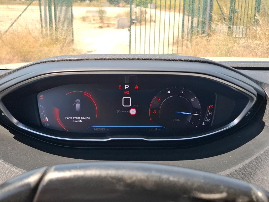 Peugeot 3008 BlueHDi 130ch S&S EAT8 Active Pack 2023