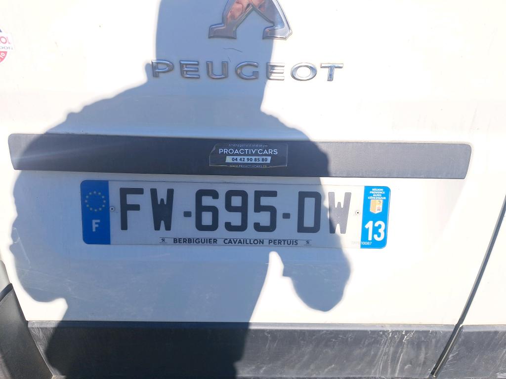 Peugeot BOXER TOLE 330 L1H1 BLUEHDI 120 S&S ASPHALT 2020