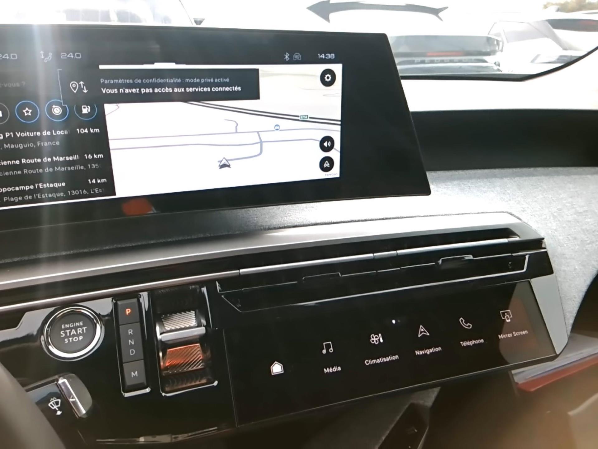 Peugeot 3008 Hybrid 145 e-DCS6 Allure Business 2025
