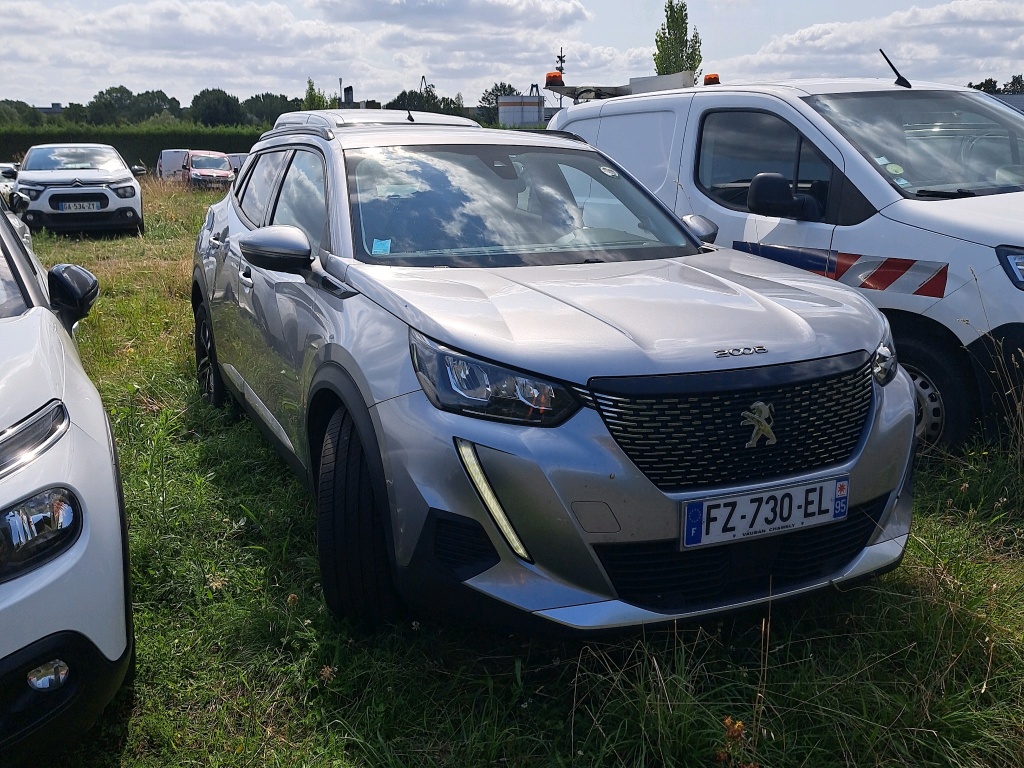 Peugeot 2008 PureTech 130 S&S EAT8 Allure 2021