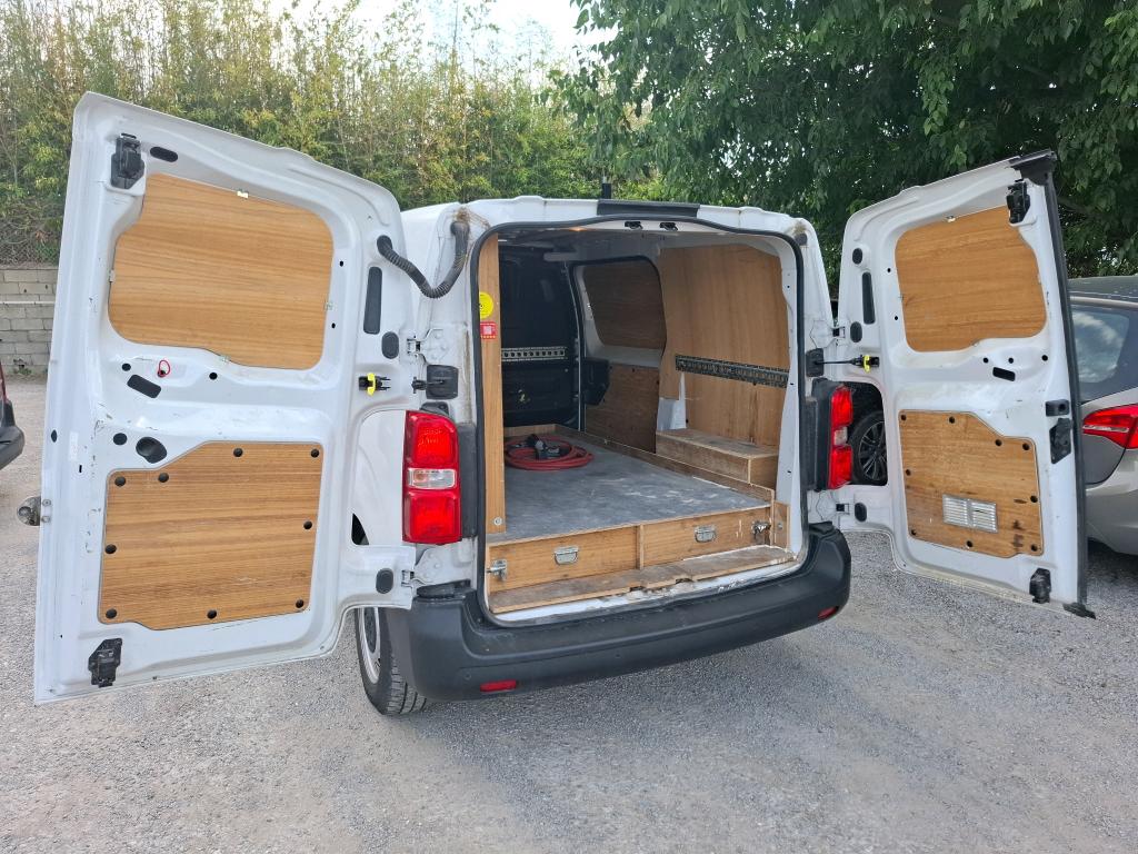Peugeot EXPERT FGN TOLE M ELECTRIQUE 75KWH 136CH 2022