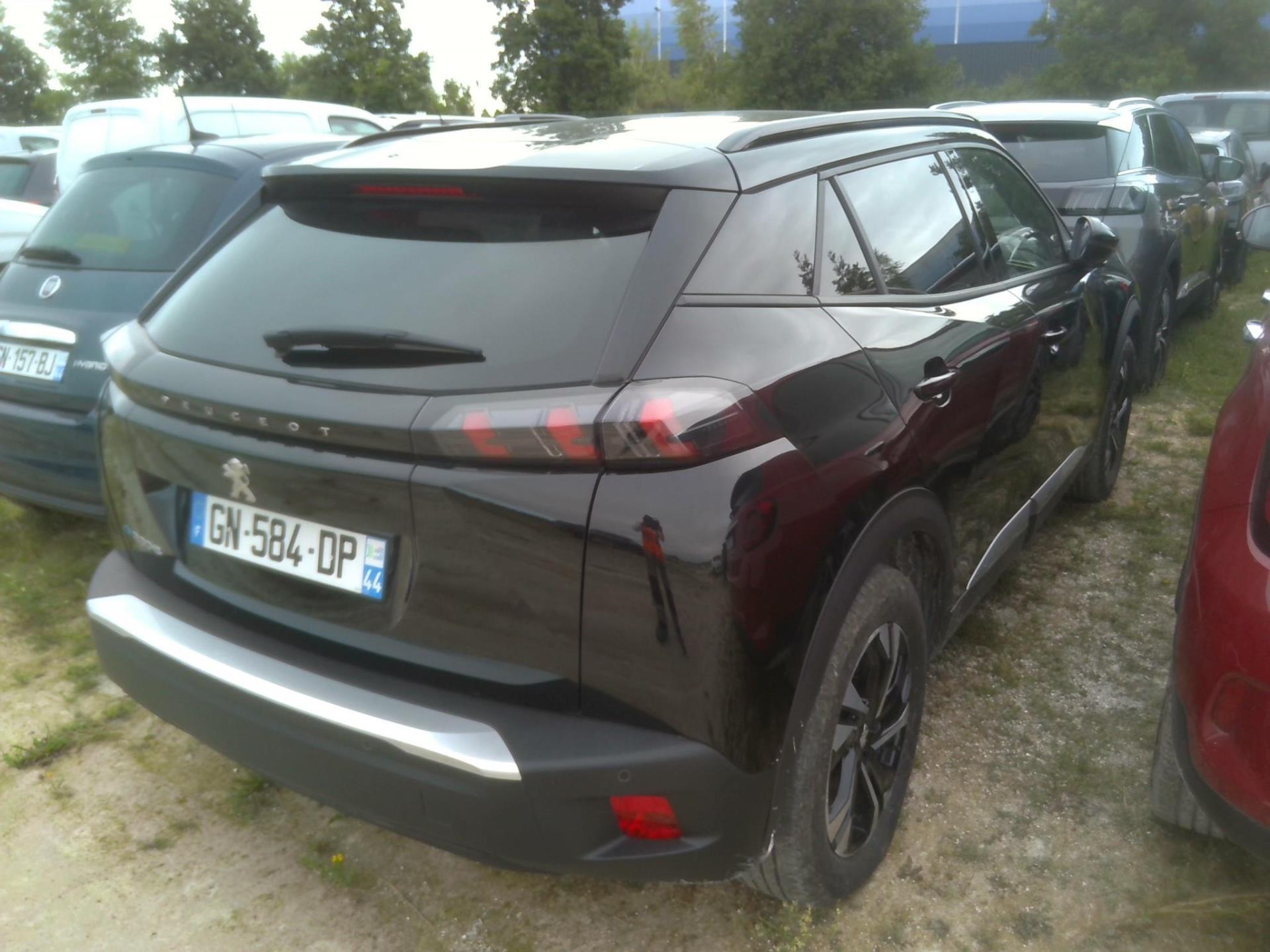 Peugeot 2008 Electrique 136 ch Allure 2023