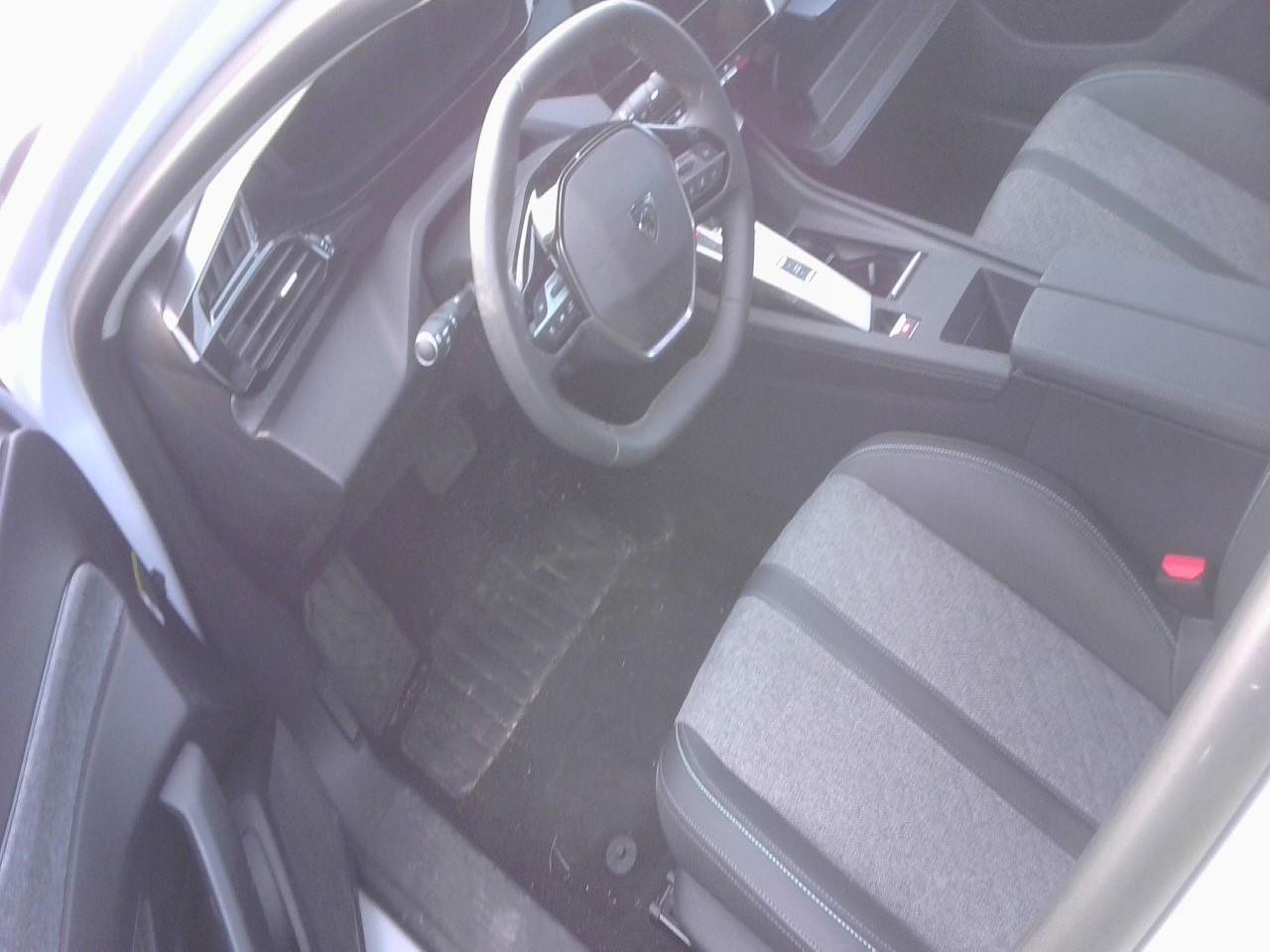 Foto Peugeot 408 4