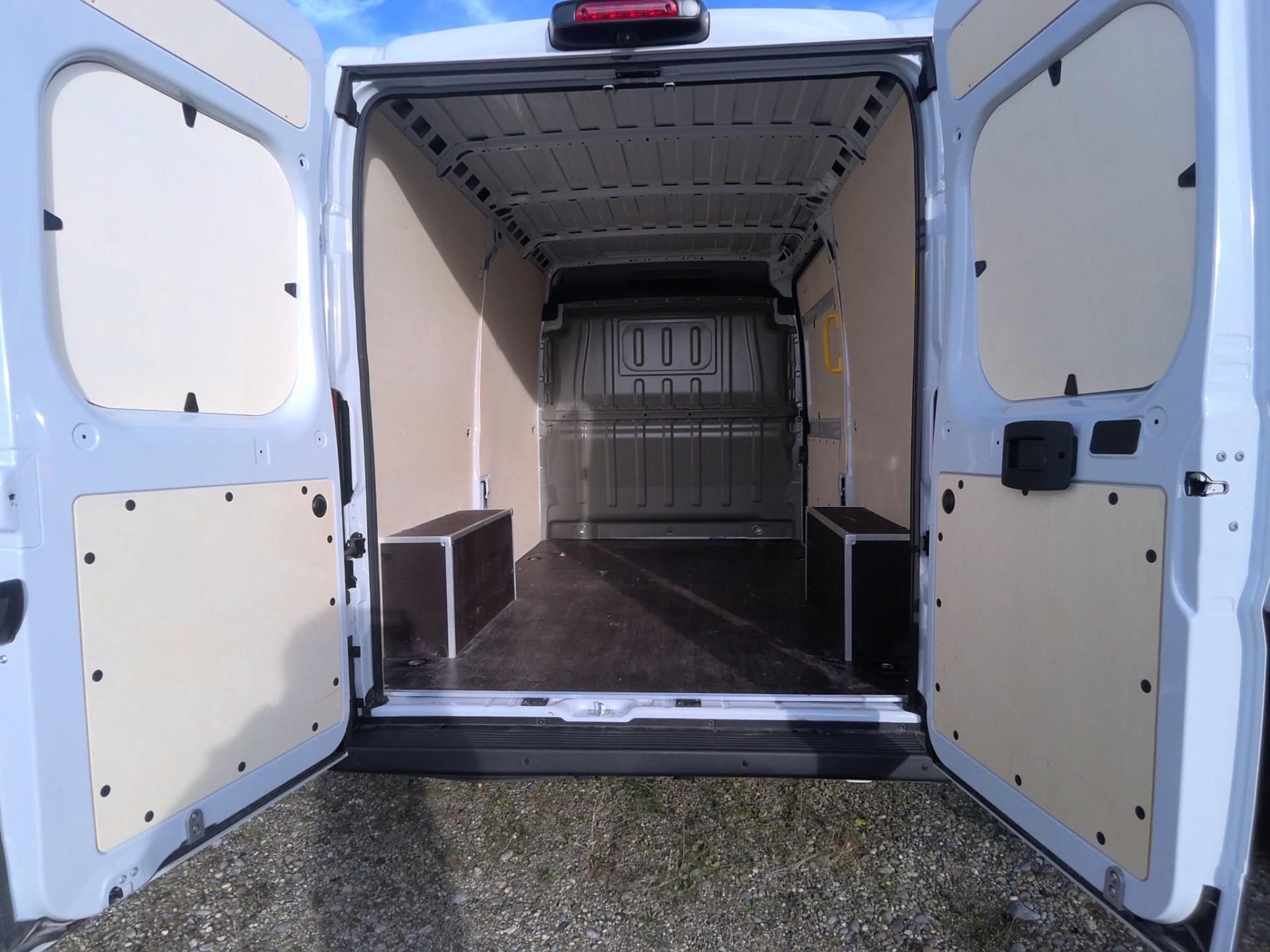 Peugeot BOXER FGN TOLE 3.5 T L2H2 140 S&S BVM6 2025