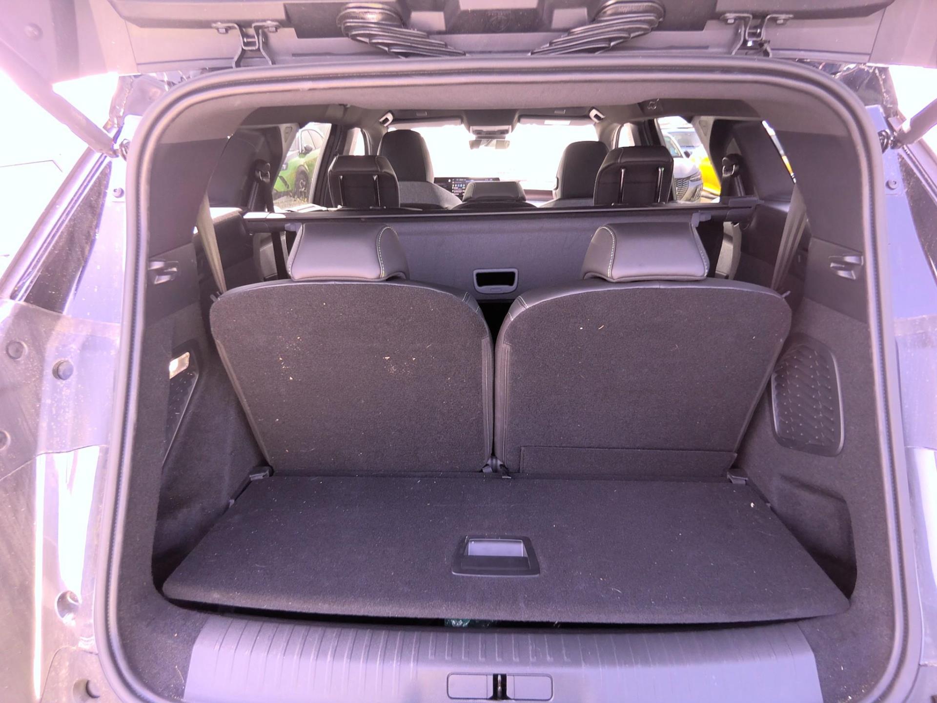 Peugeot 5008 Hybrid 136 e-DCS6 GT 2025