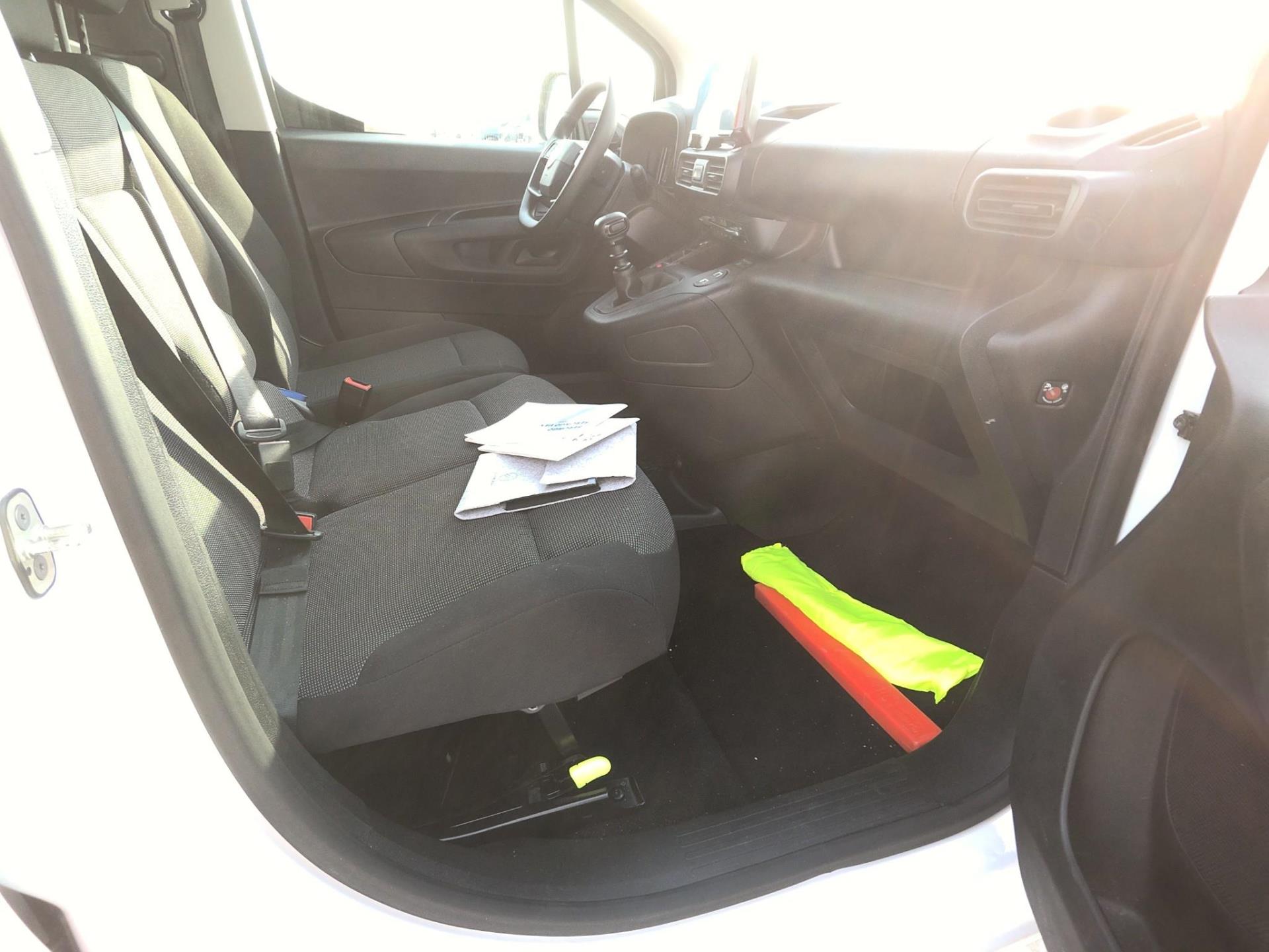 Citroen BERLINGO VAN TAILLE XL 950KG BLUEHDI 100 S&S BVM6 2024