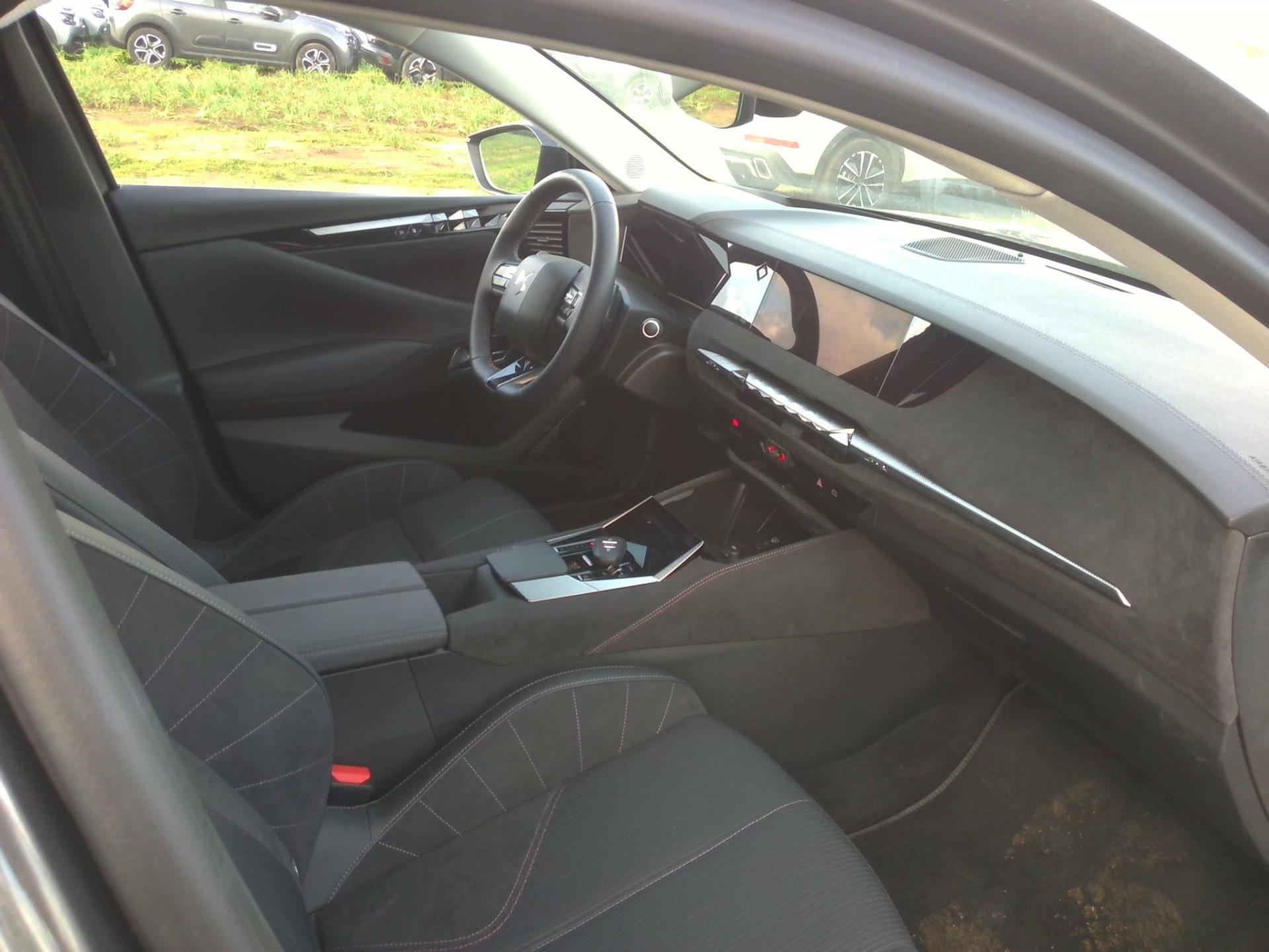 DS DS 4 Hybride E-Tense 225 EAT8 Performance Line 2024