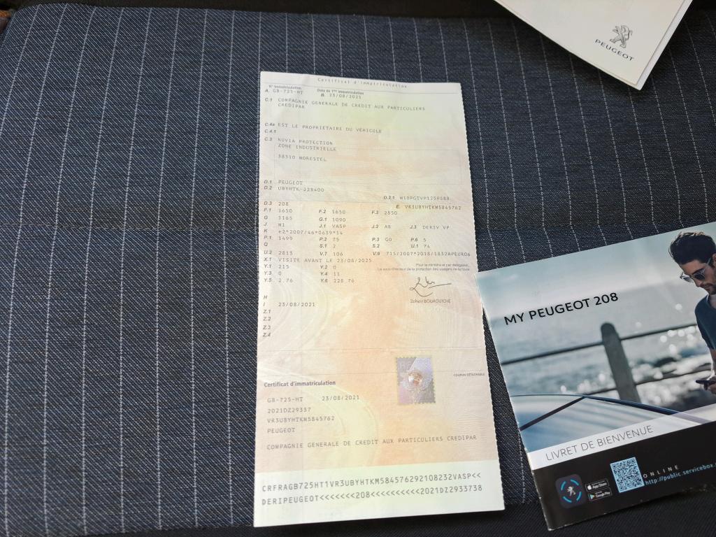 Peugeot 208 BLUEHDI 100 S&S BVM6 PREMIUM 2021