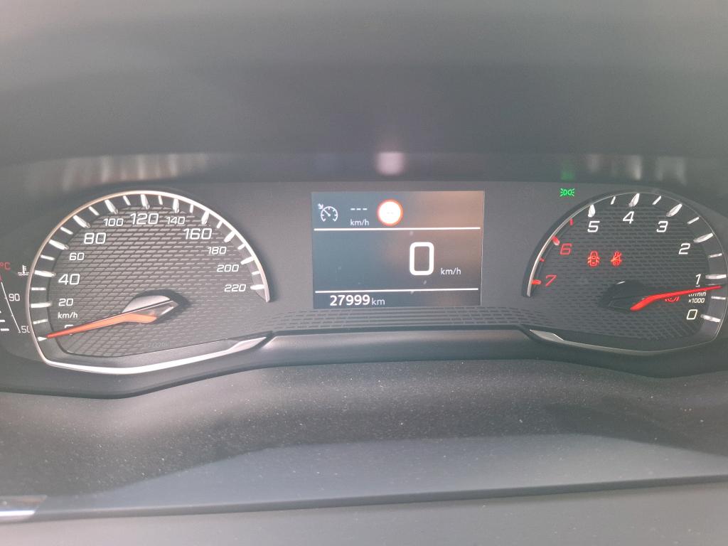 Peugeot 2008 BlueHDi 110 S&S BVM6 Active Pack 2022