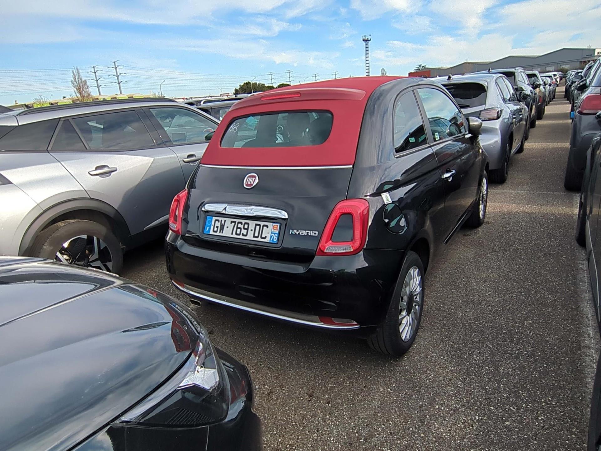 FIAT 500C 1.0 70 ch Hybride BSG S/S Web Collezione 2024