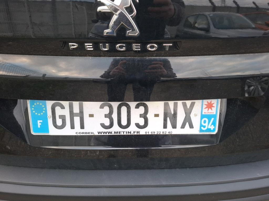 Peugeot 3008 BlueHDi 130ch S&S EAT8 Active Pack 2022