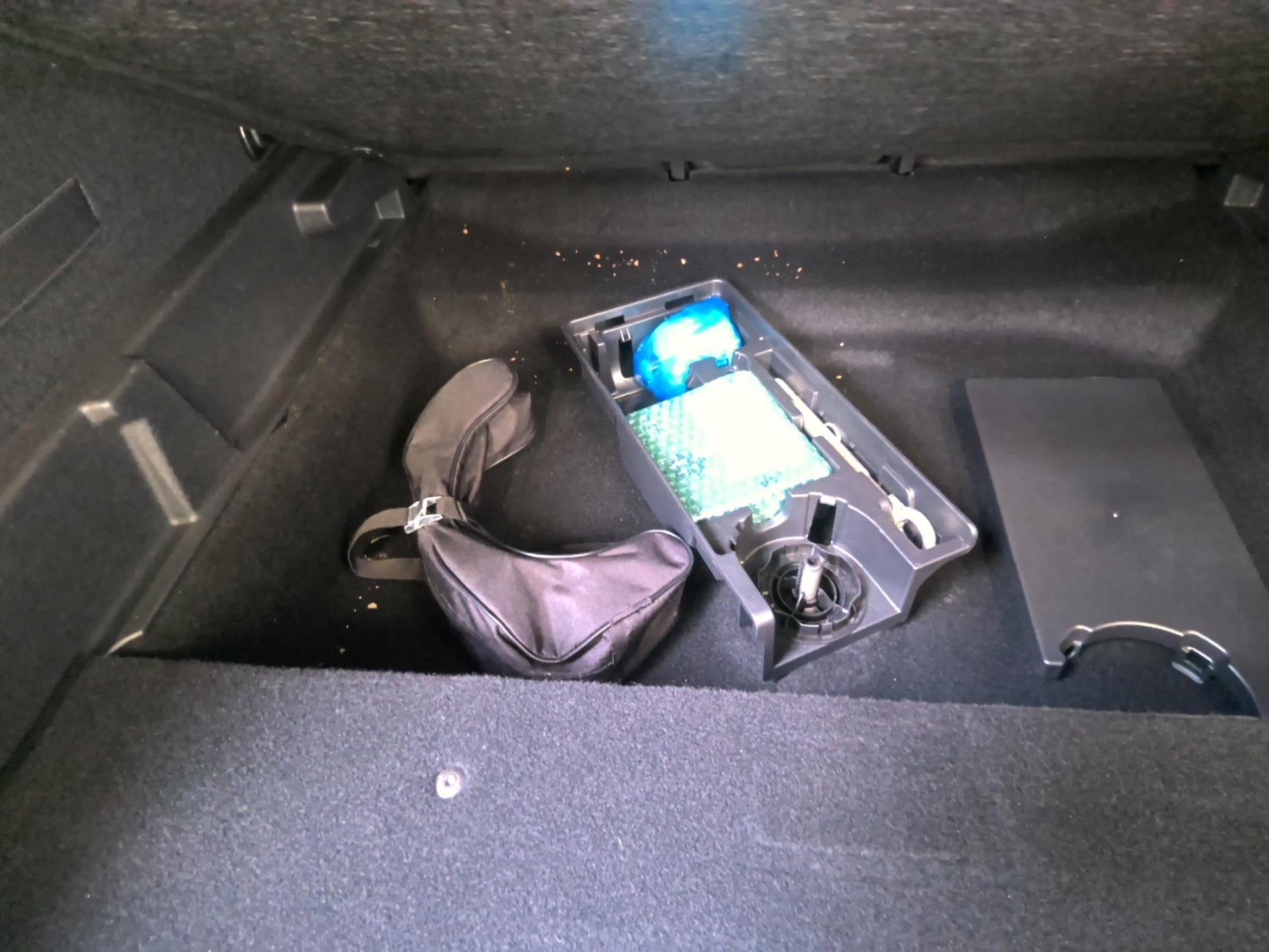 Peugeot 3008 Hybrid 136 e-DCS6 GT 2023