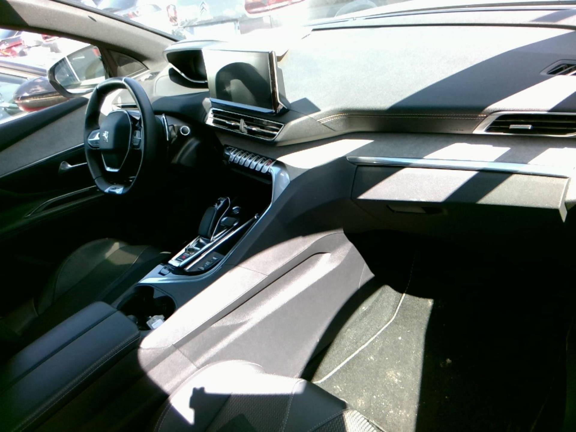 Peugeot 3008 Hybrid4 300 e-EAT8 GT 2022