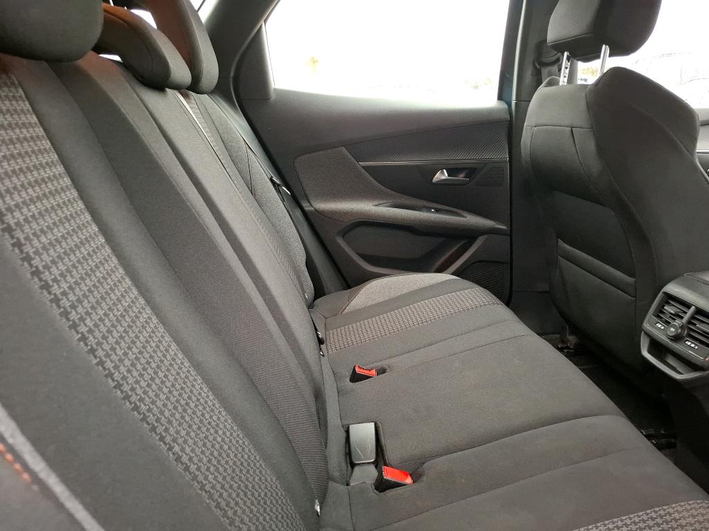 Peugeot 3008 BlueHDi 130ch S&S EAT8 Active Pack 2022