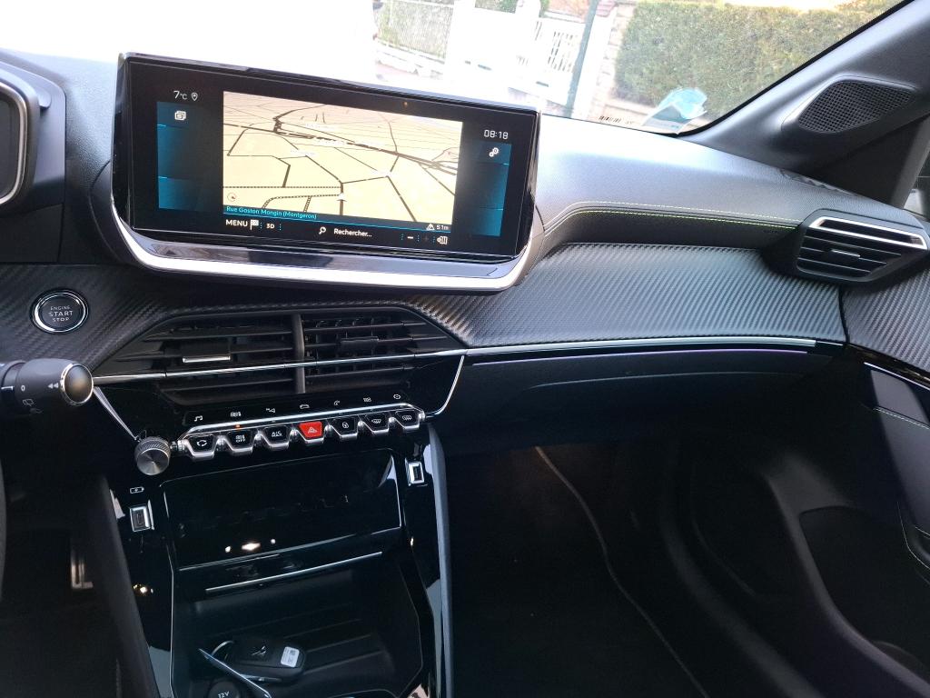 Peugeot 208 PureTech 130 S&S EAT8 GT 2021