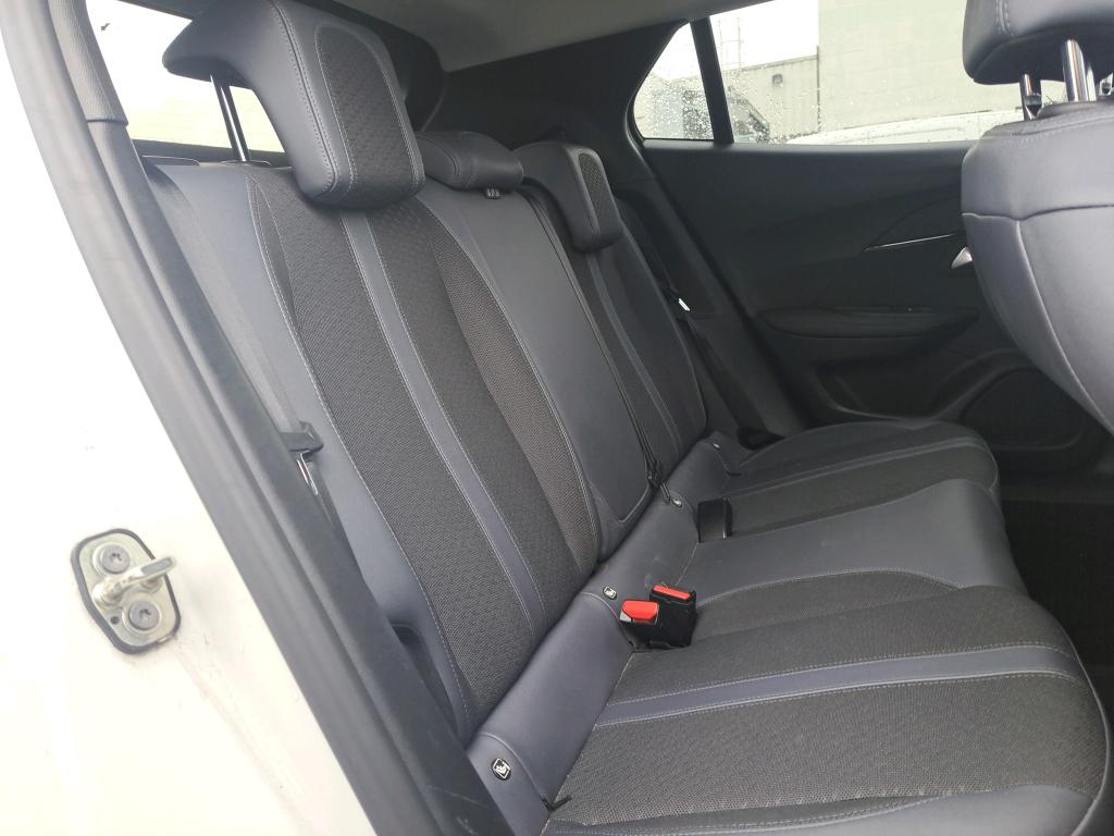 Peugeot 2008 BlueHDi 130 S&S EAT8 Allure Business 2020