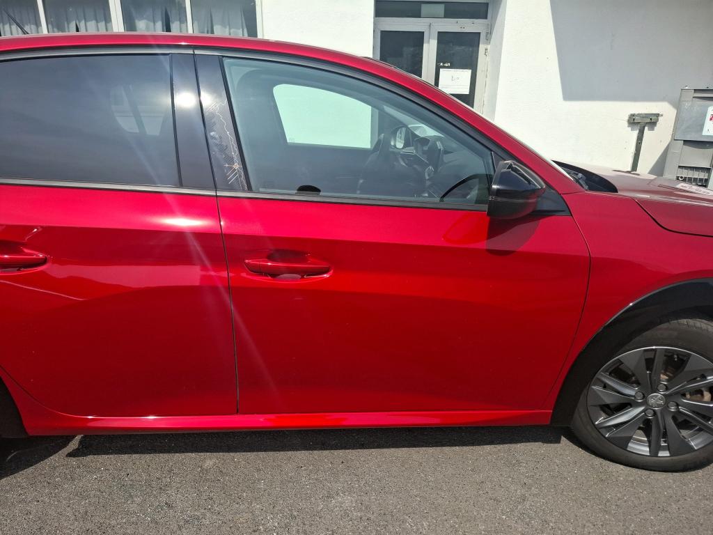 Peugeot 208 Electrique 50 kWh 136ch Roadtrip 2022