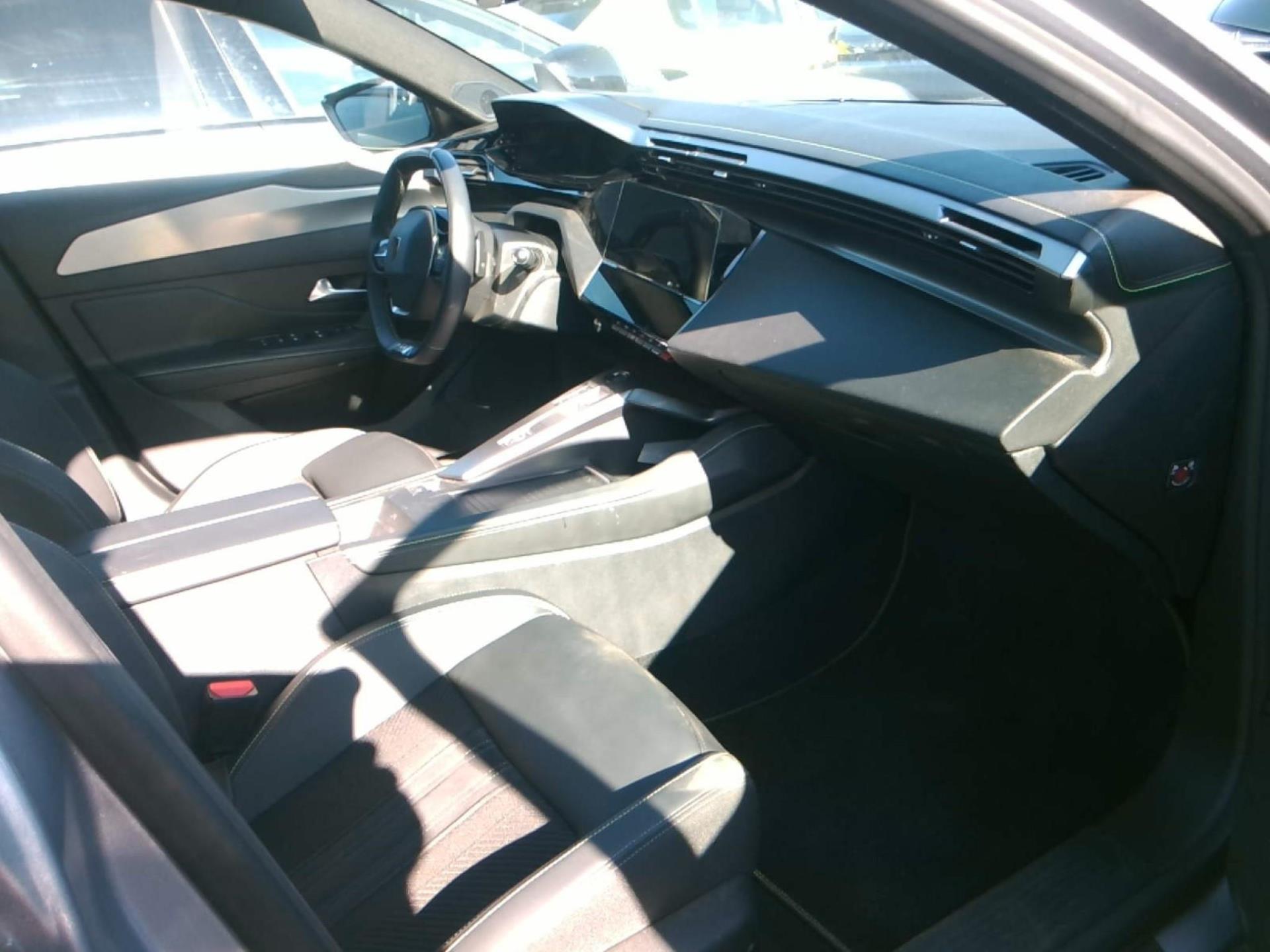 Peugeot 308 PHEV 225 e-EAT8 GT 2023