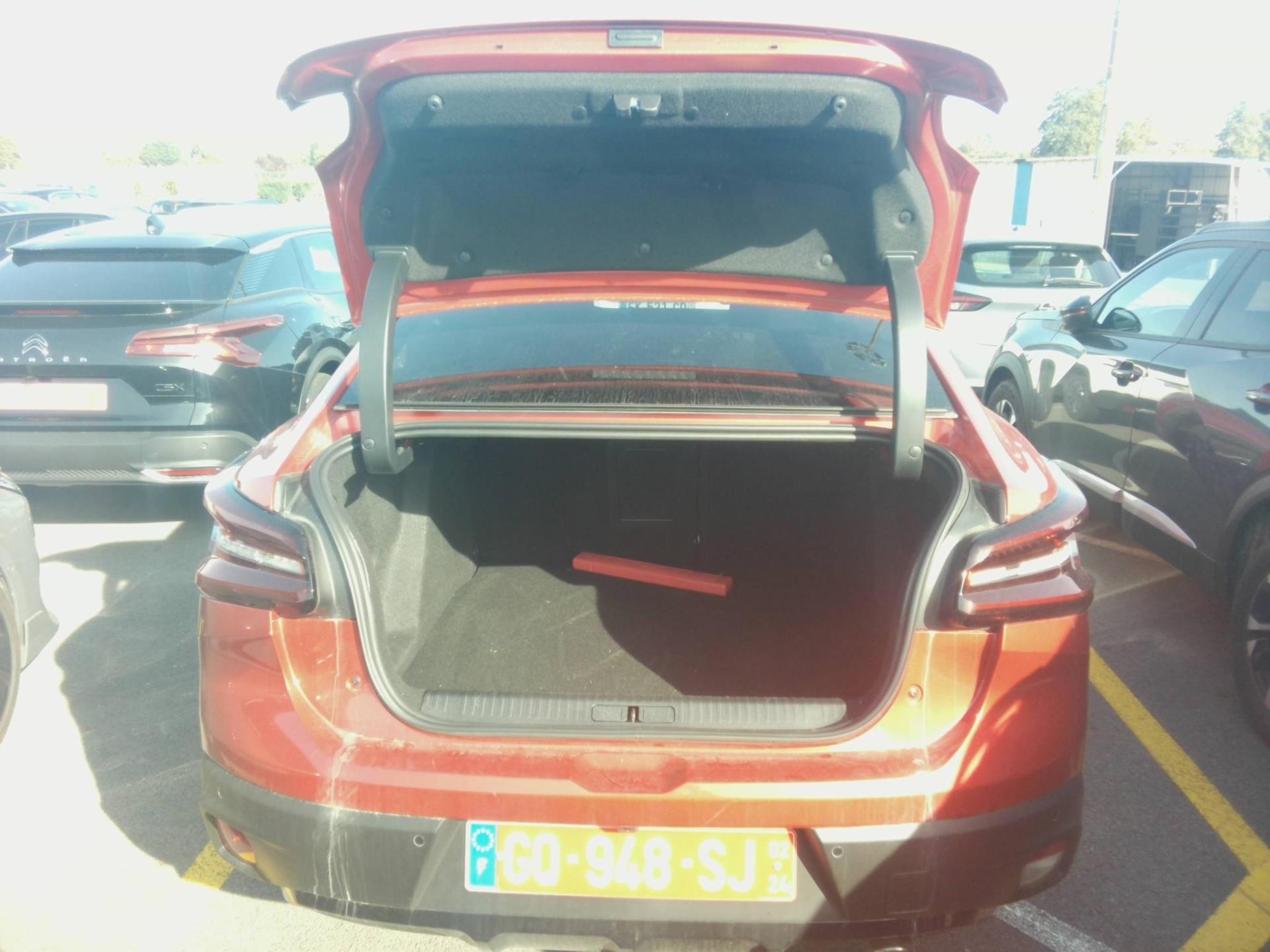Citroen C4 X BlueHDi 130 S&S EAT8 Shine 2023