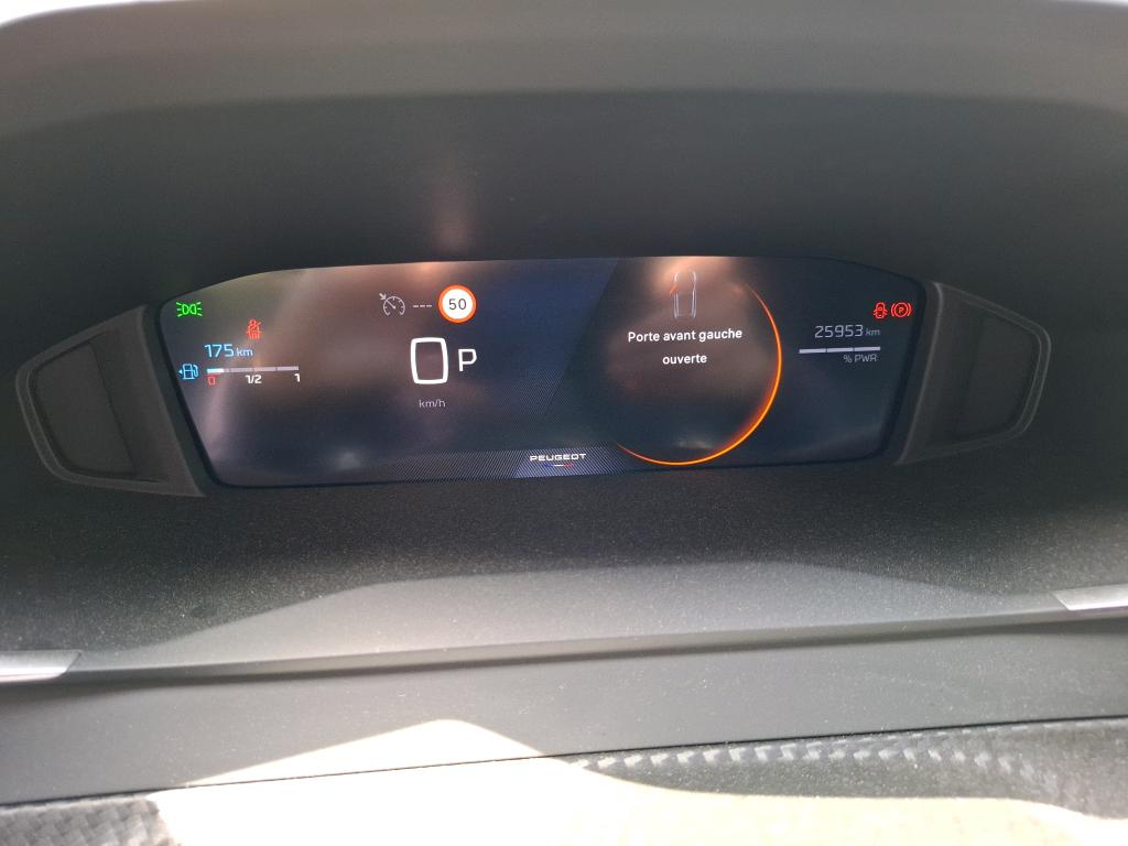 Peugeot 208 Hybrid 100 e-DCS6 Allure 2024