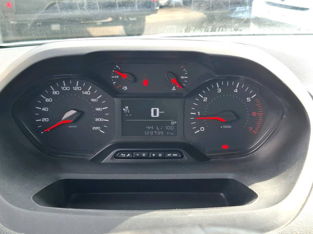 Peugeot PARTNER FOURGON STANDARD 650 KG BLUEHDI 100 S&S BVM5 PREMIUM 2020