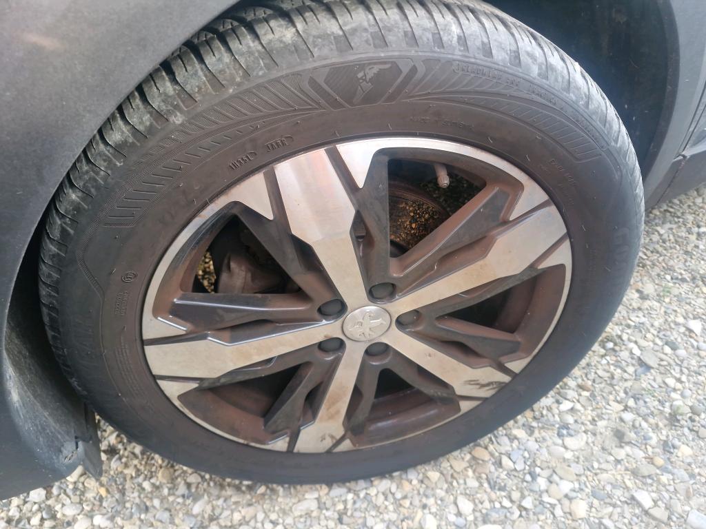 Peugeot 3008 BlueHDi 130ch S&S EAT8 Allure Pack 2023