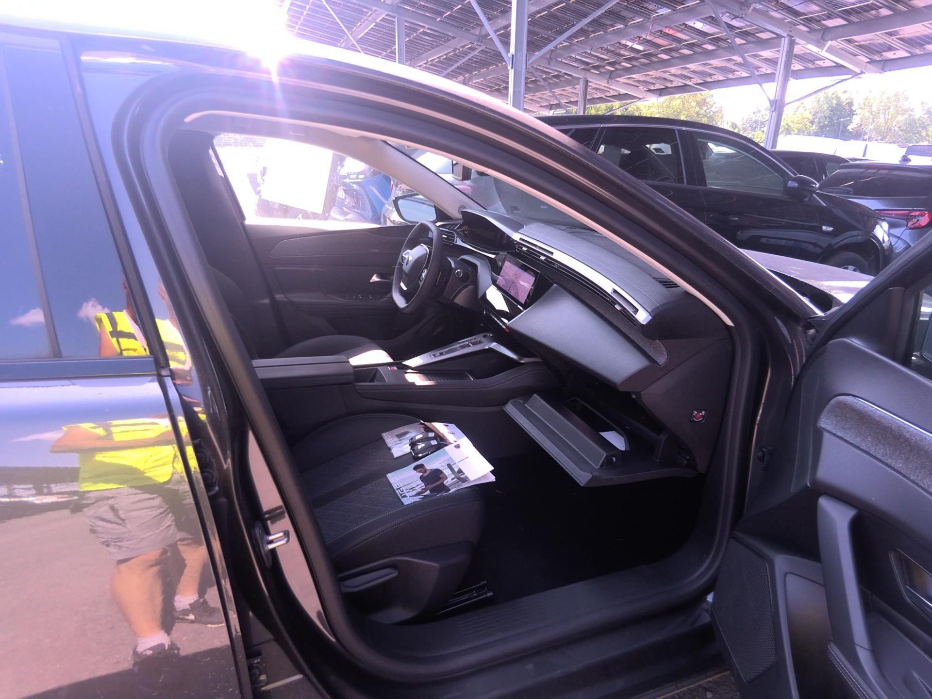 Peugeot 408 PHEV 225 e-EAT8 Allure Pack 2023