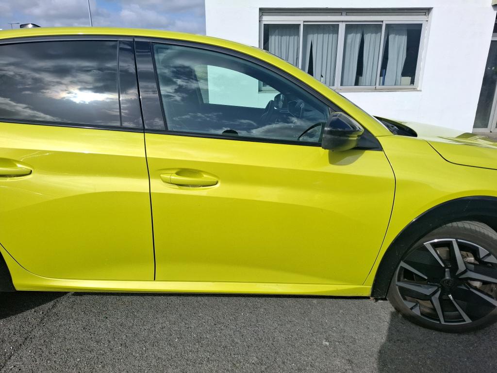 Peugeot 208 Hybrid 145 ch e-DCS6 GT 2025