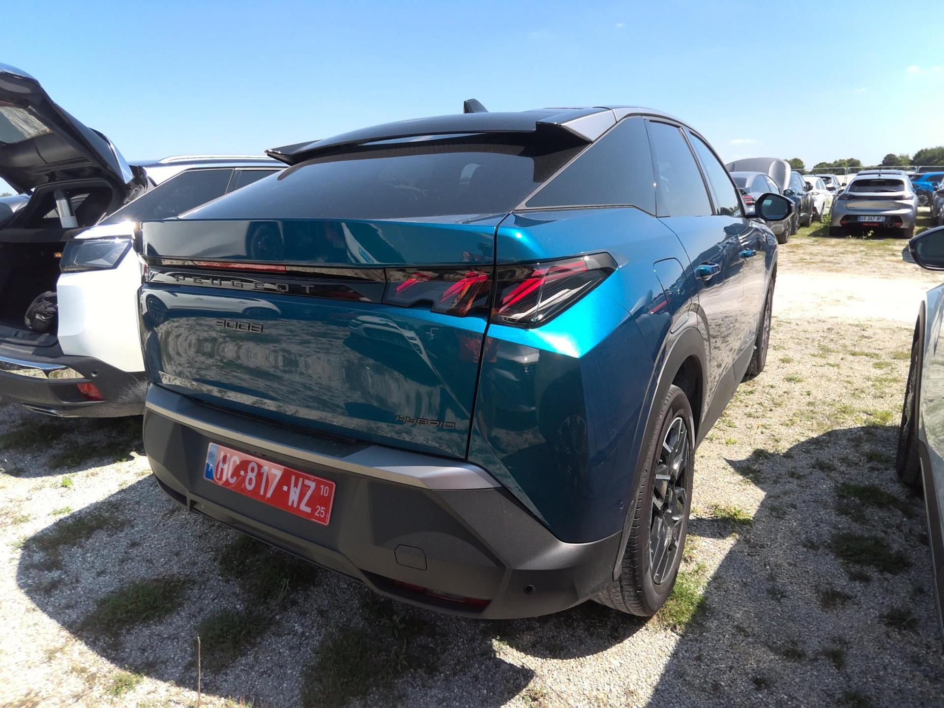 Peugeot 3008 Hybrid 145 e-DCS6 GT 2025