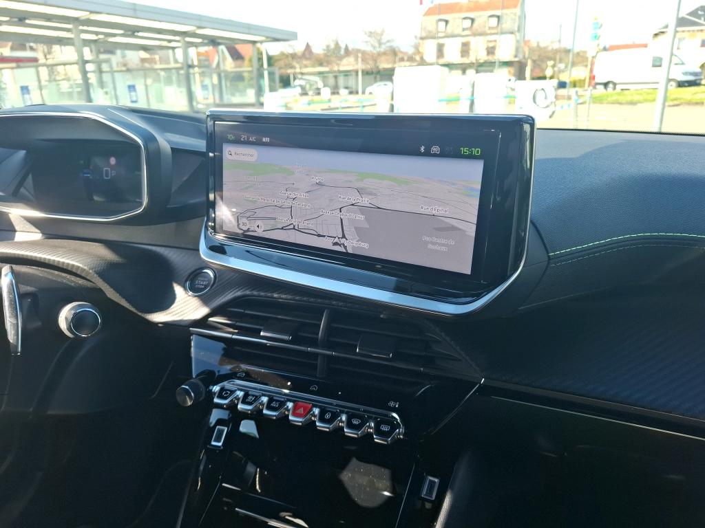 Peugeot 2008 PureTech 130 S&S EAT8 GT 2024
