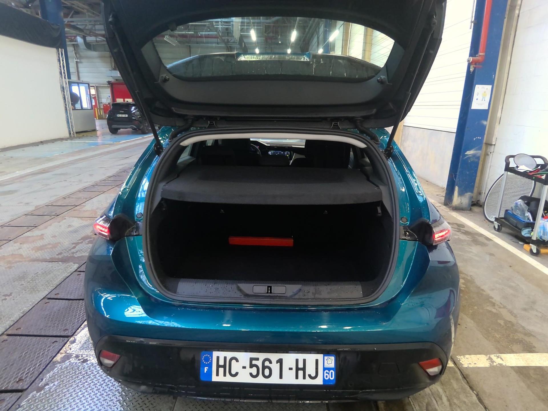Peugeot 308 Hybrid 136 e-DCS6 Style 2025