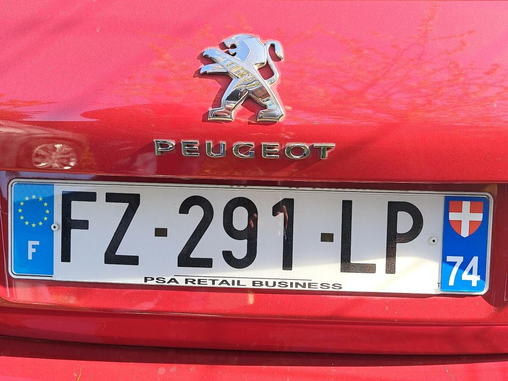 Peugeot 308 PureTech 130ch S&S EAT8 Allure Business 2021