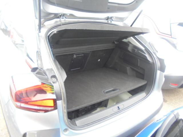 Foto Citroën C4 X 11