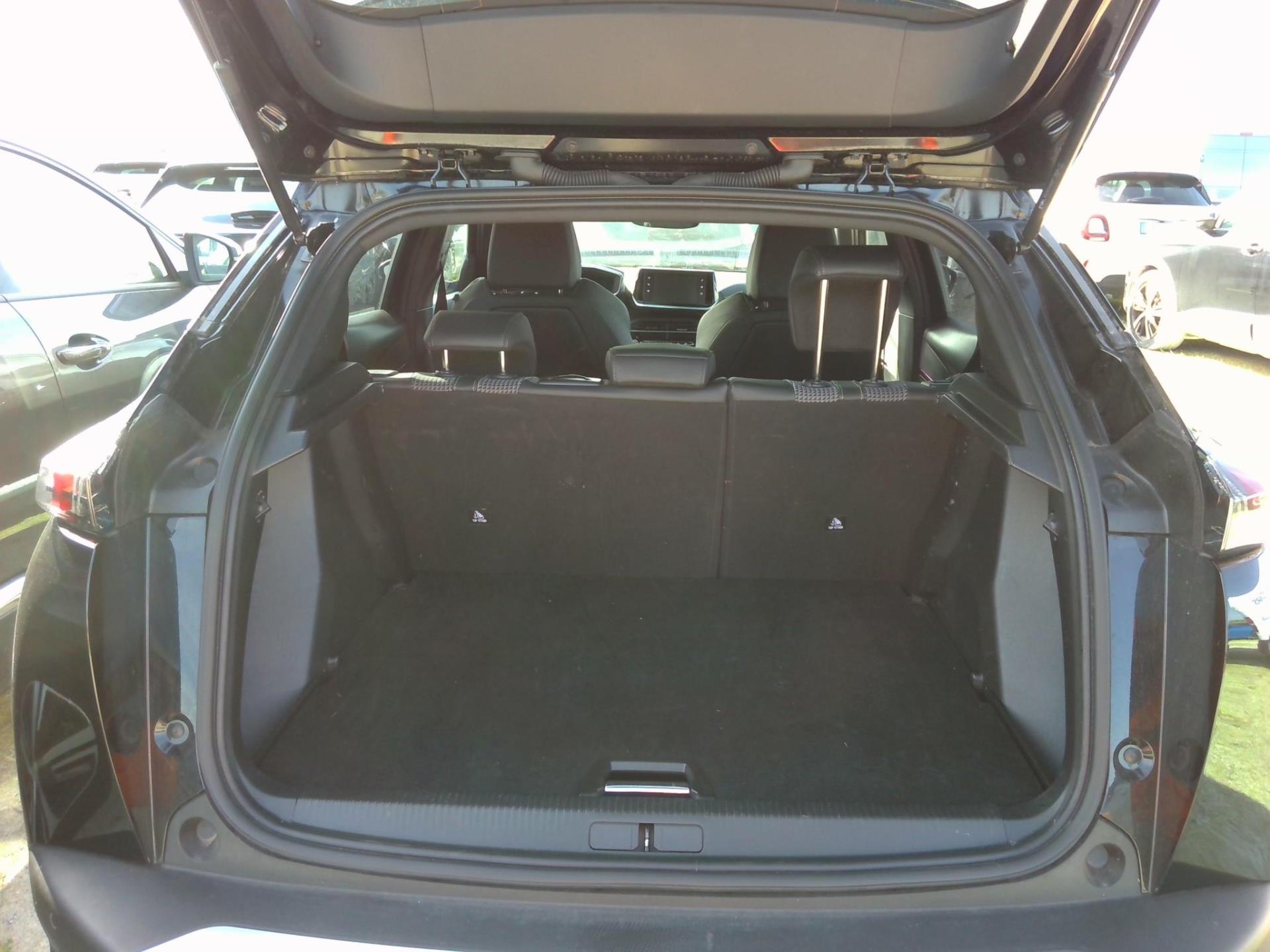 Peugeot 2008 Electrique 136 ch GT 2023