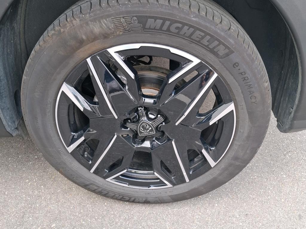 Peugeot 3008 Hybrid 145 e-DCS6 GT 2025