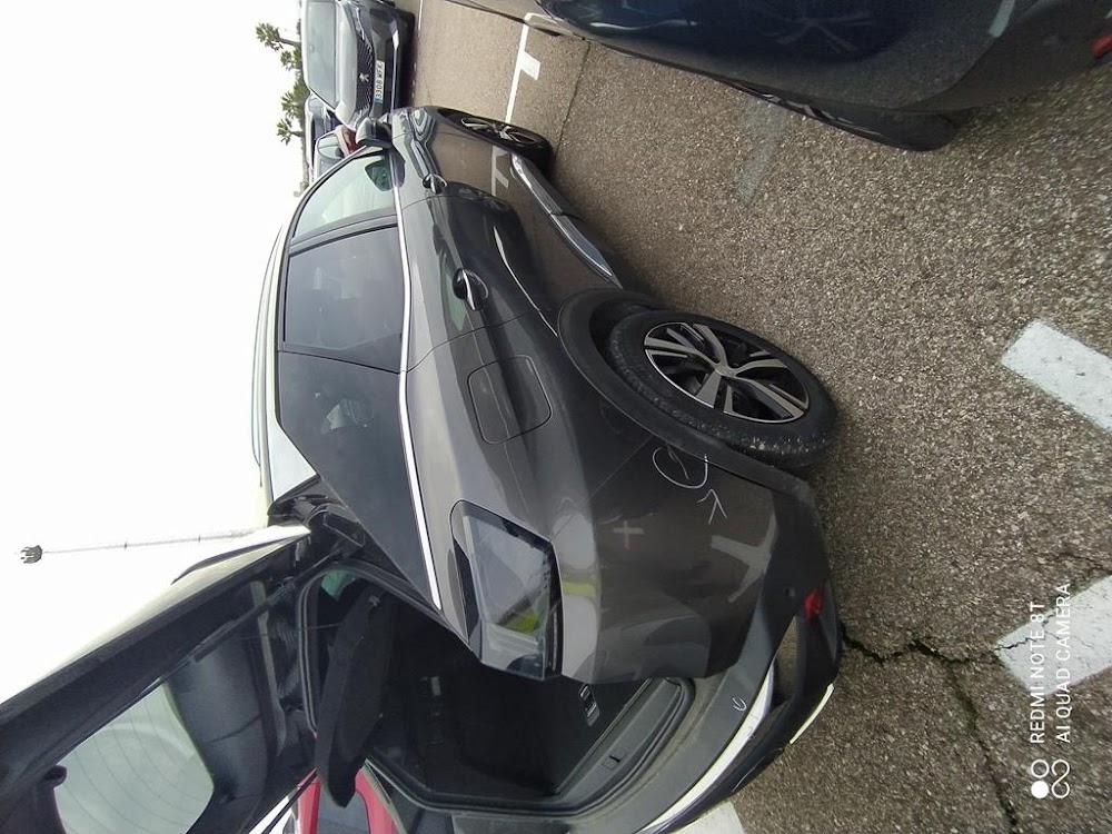 Foto Peugeot 3008 Hybrid 6