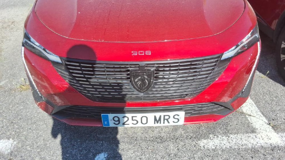 Peugeot 308 308 5p Allure BlueHDi 130 S&S EAT8