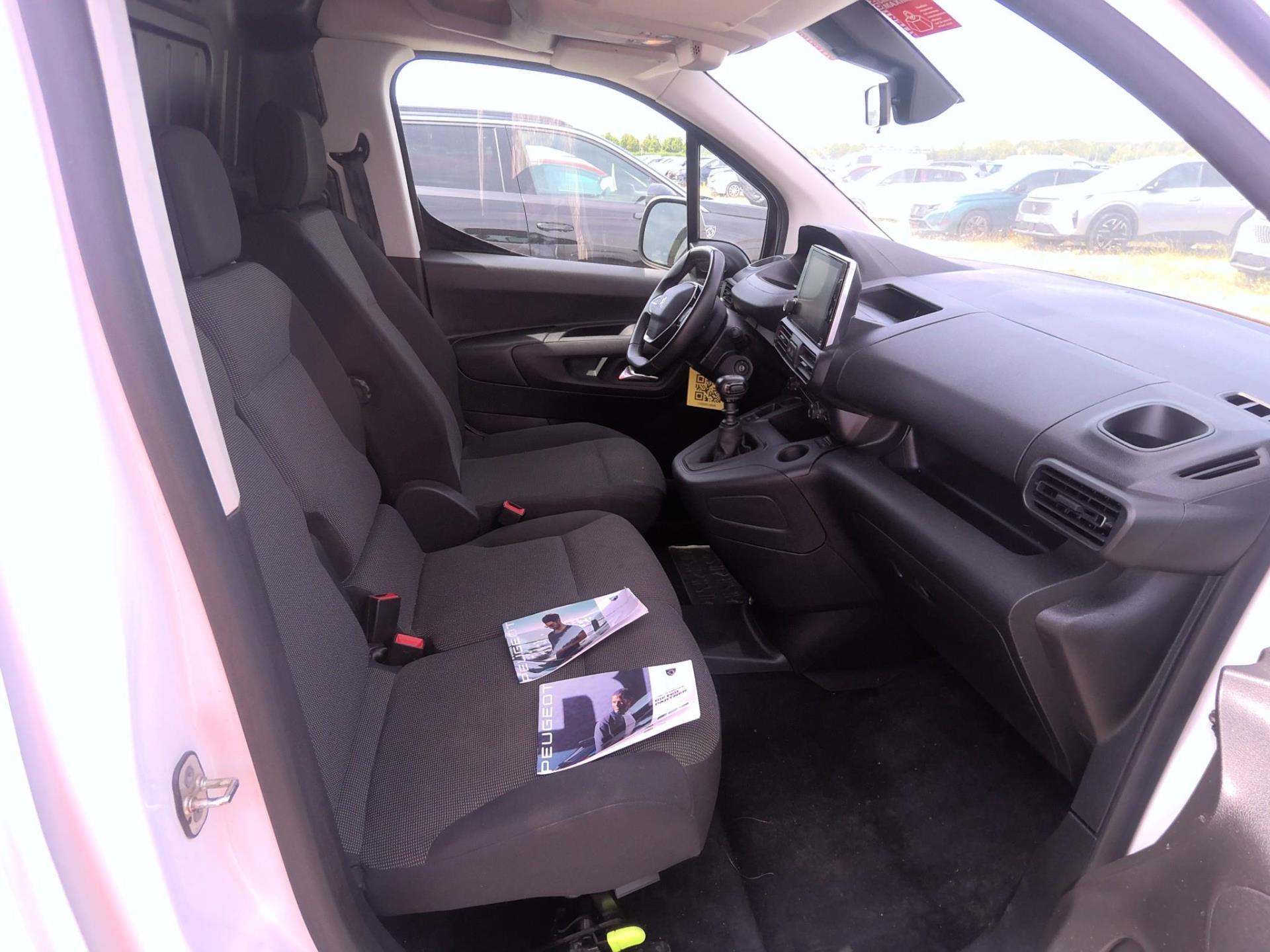 Peugeot PARTNER FOURGON M 650 KG BLUEHDI 100 S&S BVM6 2024